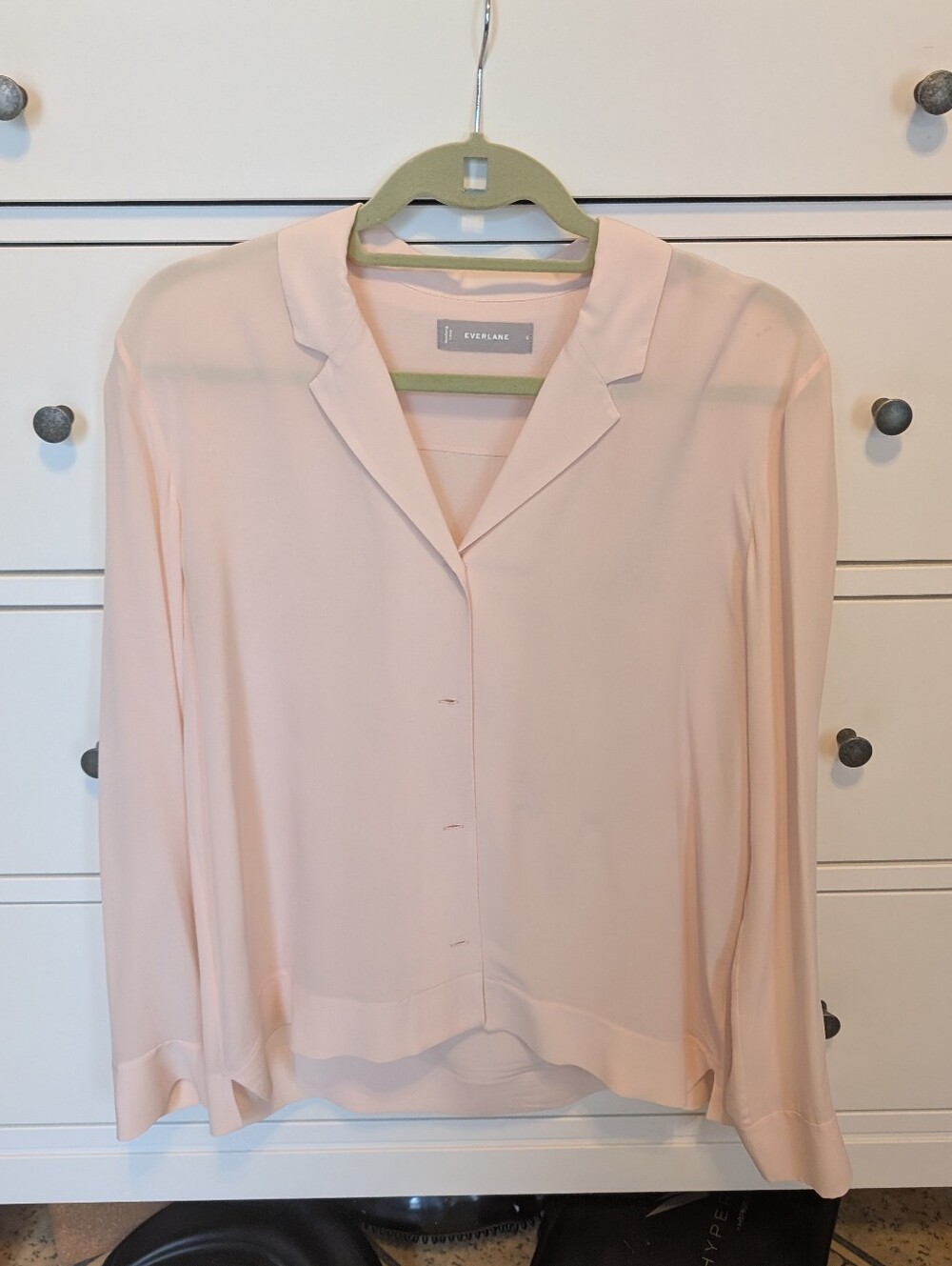 Everlane Washable Silk Relaxed Button Down 8